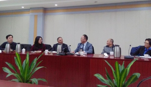 中国民航大学经管学院、经管基地召开研讨会-