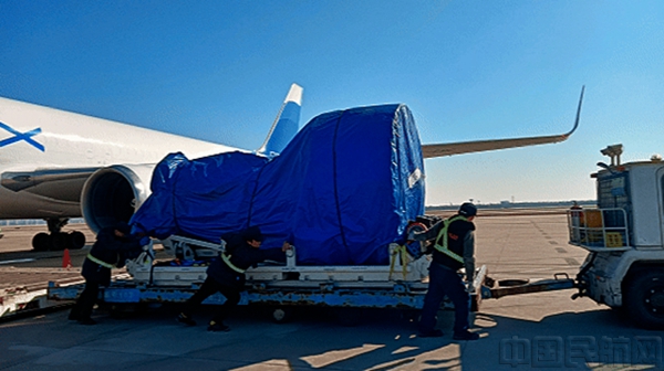 西安咸阳机场 供图副本1