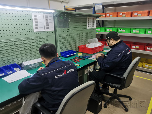 nEO_IMG_上图为:导线束制作