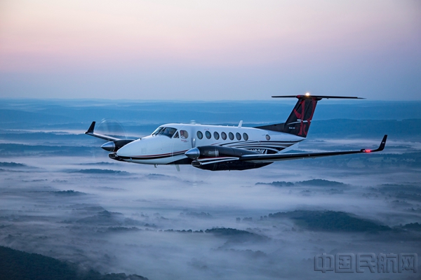 比奇350i空中国王.jpg 比奇350i空中国王.jpg
